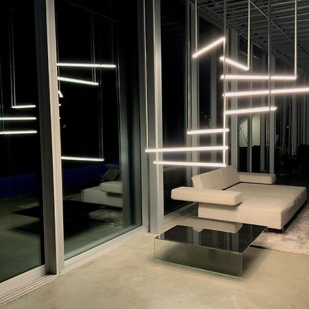 Вилла Invisible House Joshua Tree Modern Masterpiece Экстерьер фото