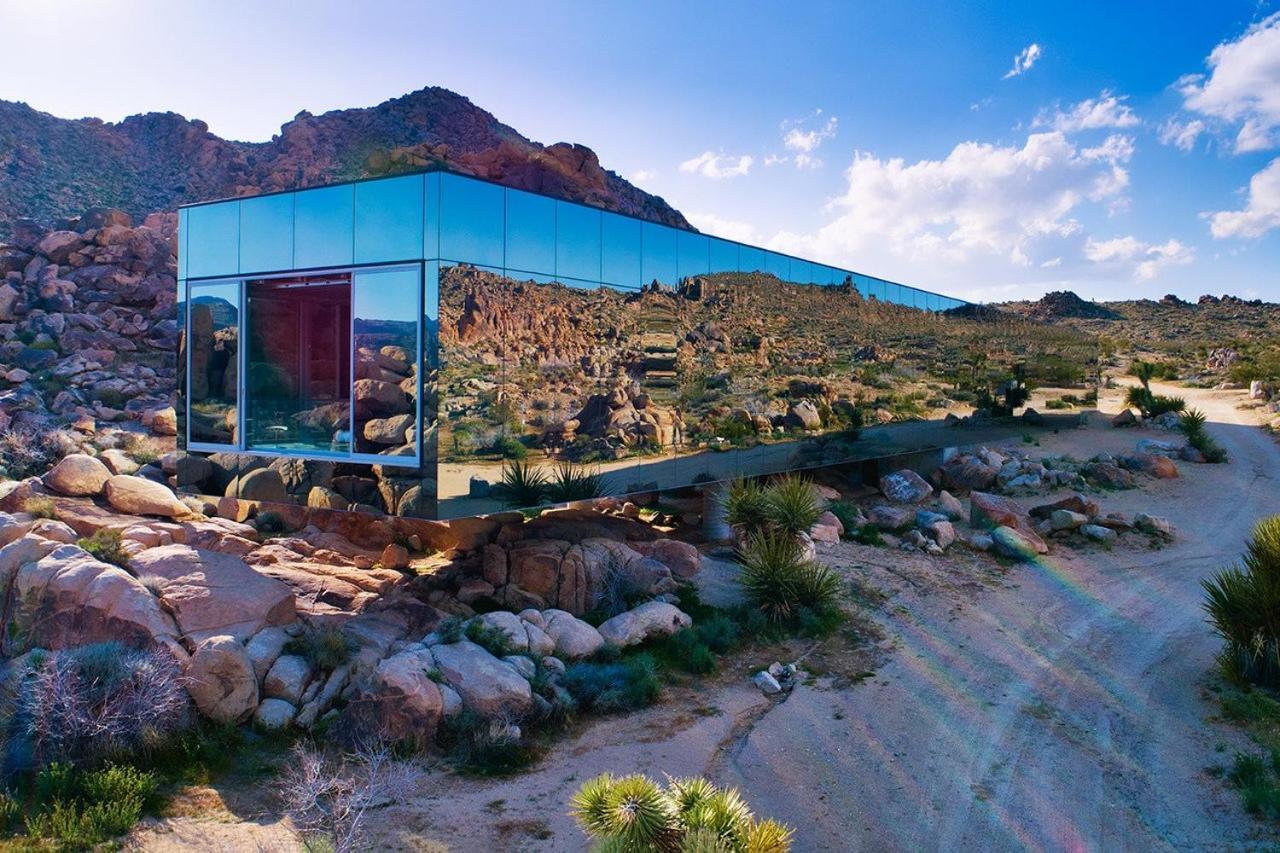 Вилла Invisible House Joshua Tree Modern Masterpiece Экстерьер фото
